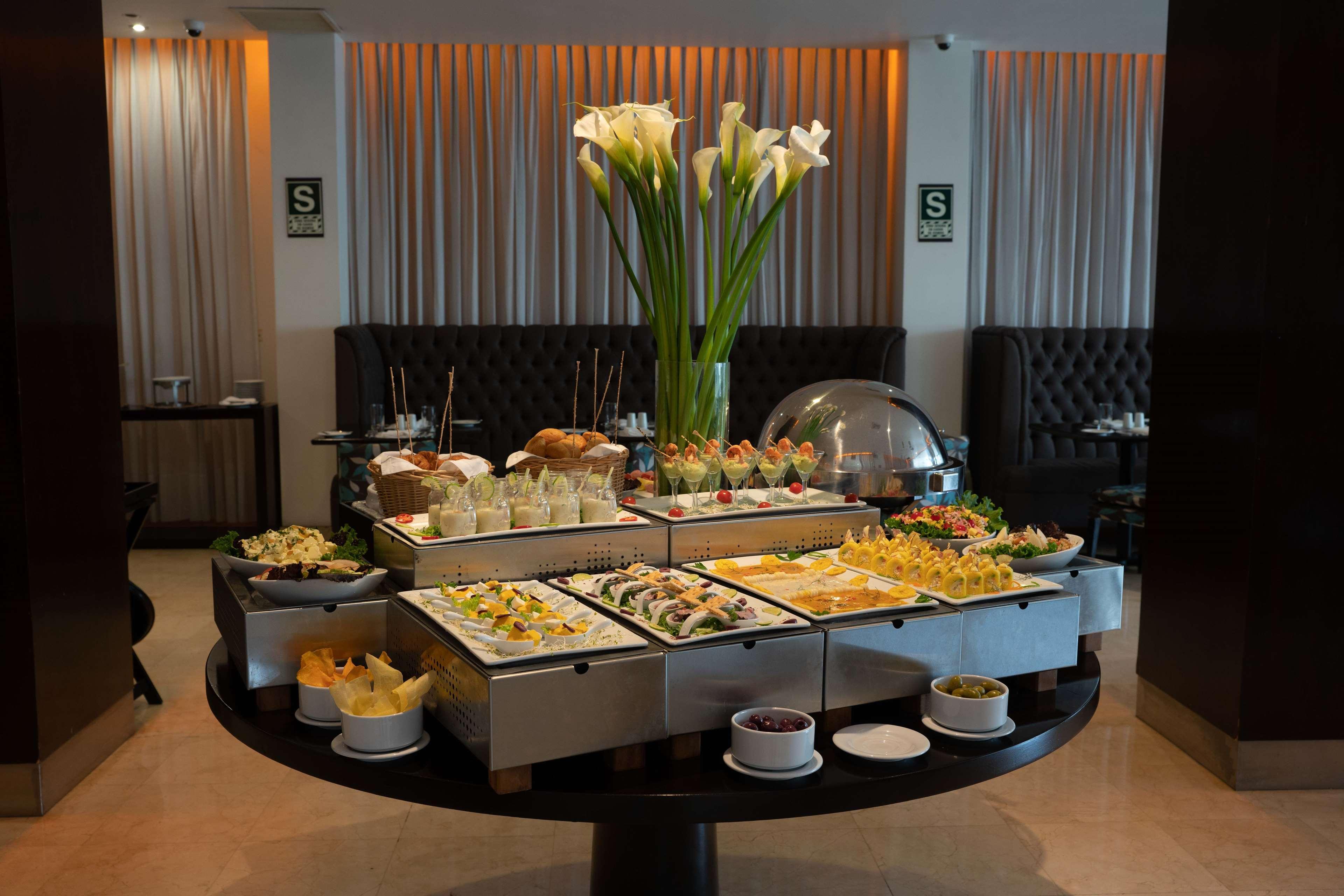 Radisson San Isidro &