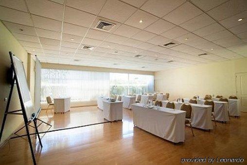 Hotel Radisson San Isidro &