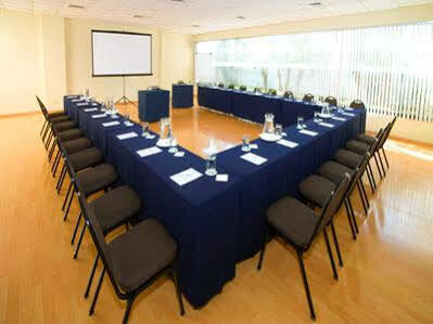 Radisson San Isidro & Hotel